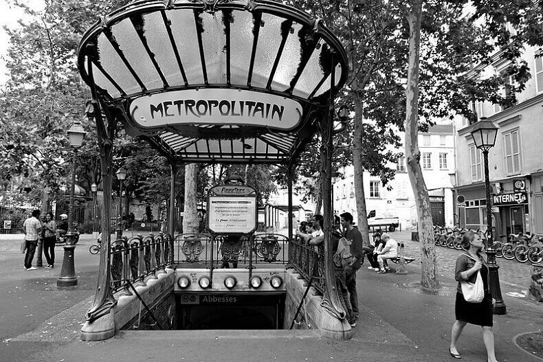 Znane postacie: architekt Hector Guimard