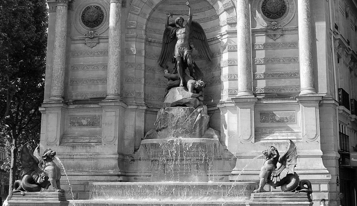 Fontaine Saint-Michel w Paryżu