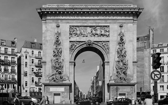 Porte Saint-Denis i Porte Saint-Martin – znane bramy Paryża