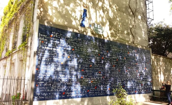 Le Mur des je t’aime – ściana miłości na Montmartre